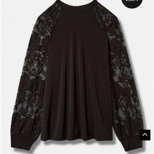 Torrid Crepe Mock SZ 3X Long Lace Sleeve Top EUC! Worn/Washed Once! Beautiful!